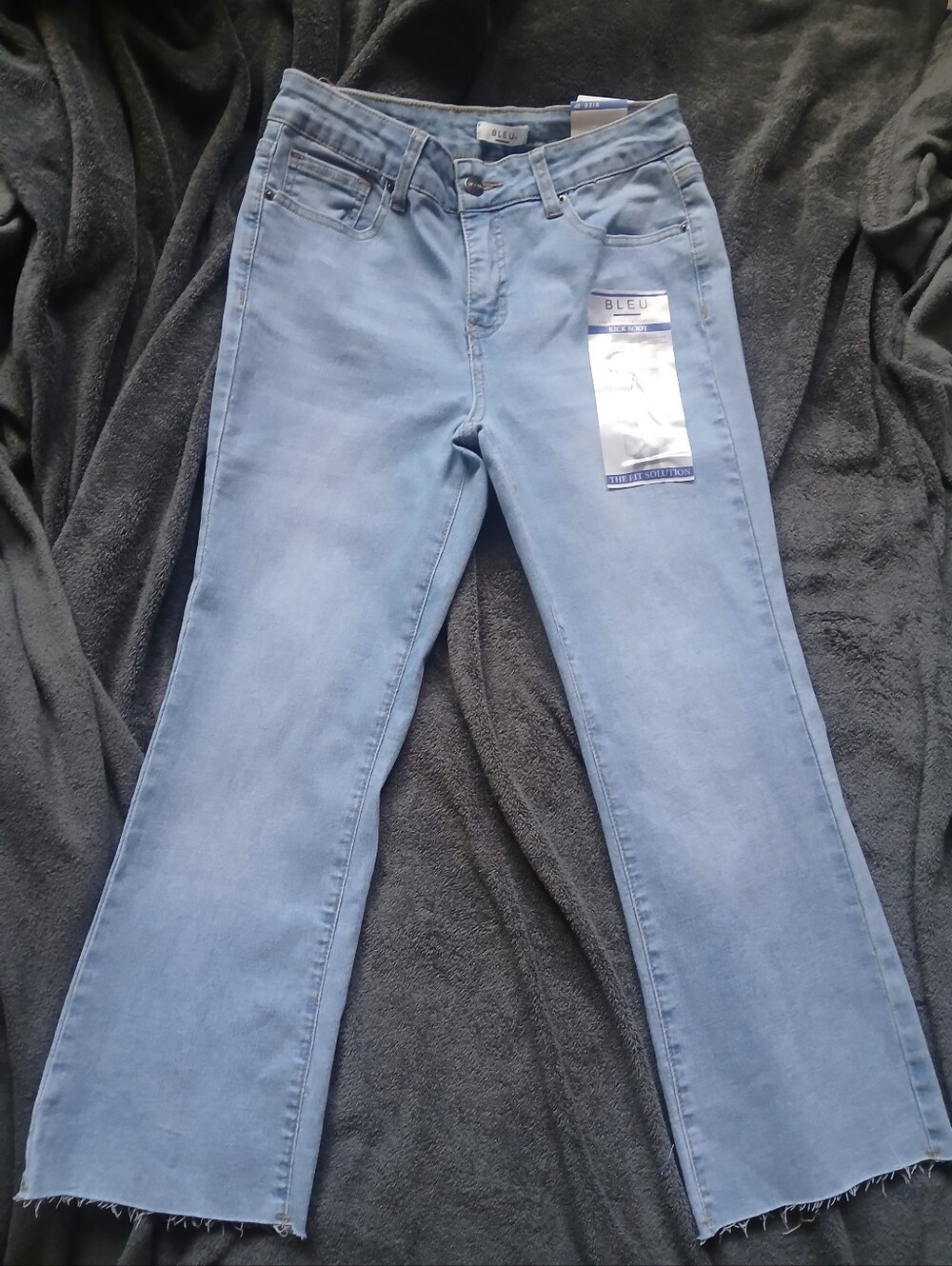 Bleu Flare Kick Boot Jeans